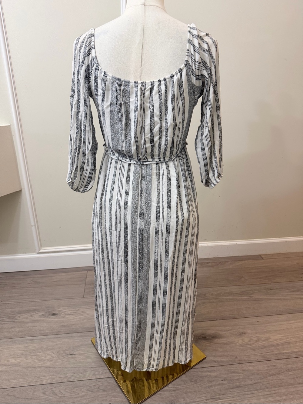Honey Punch Black & White Striped Tie Waist Midi Dress Size M - Picture 5 of 8